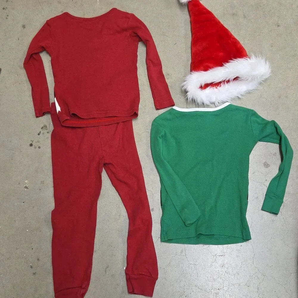 Childs Crazy 8 Santa Jammies With Extra Elf‎ Top And Hat Size 4